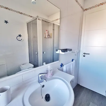 Renovado Cerca Zona Vieja Apartment *
