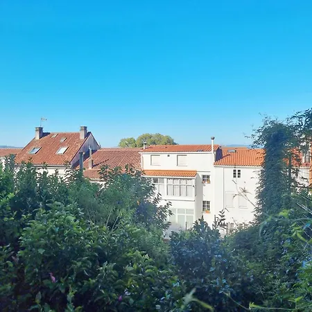 Renovado Cerca Zona Vieja Apartman